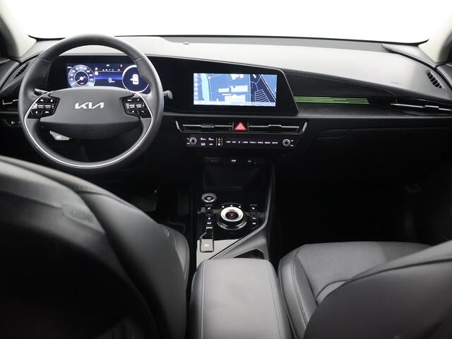 KIA e-Niro EV Edition Advanced 64.8 kWh | Navigatie | Parkeercamera | Stoelverwarming | Keyless Go |