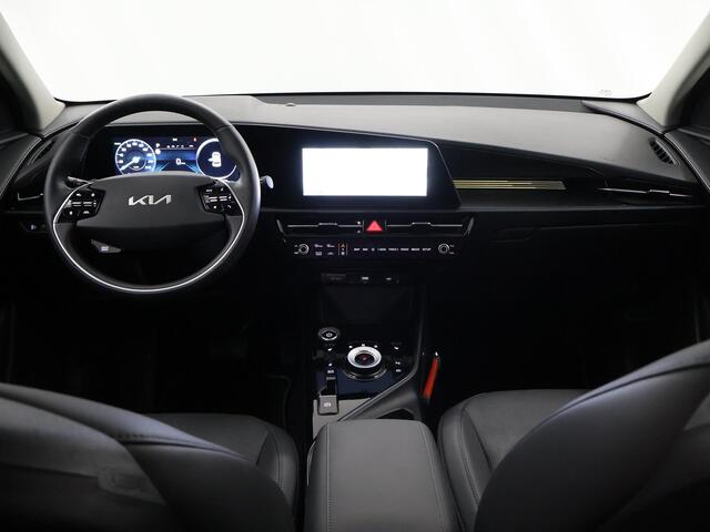 KIA e-Niro EV Edition Advanced 64.8 kWh | Navigatie| Parkeercamera | Stoelverwarming | Keyless Go |