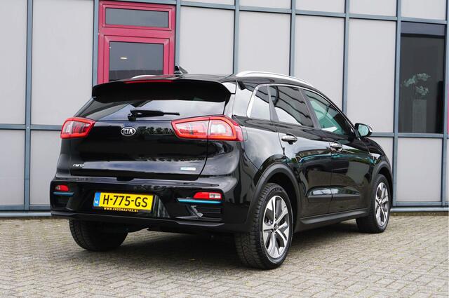 KIA e-Niro ExecutiveLine 64 kWh SOH 100% Leer