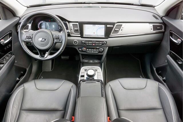 KIA e-Niro ExecutiveLine 64 kWh SOH 100% Leer