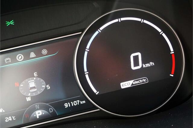 KIA e-Niro ExecutiveLine 64 kWh SOH 100% Leer