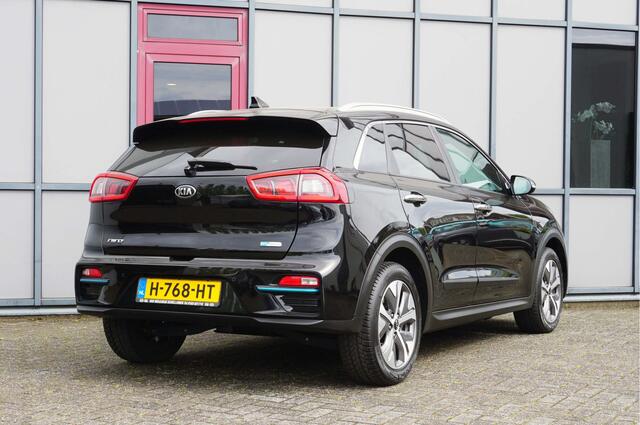 KIA e-Niro ExecutiveLine 64 kWh SOH 100% Leer
