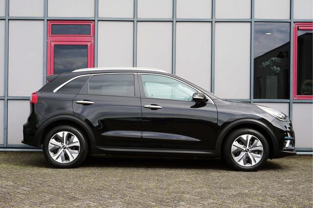 KIA e-Niro ExecutiveLine 64 kWh SOH 100% Leer