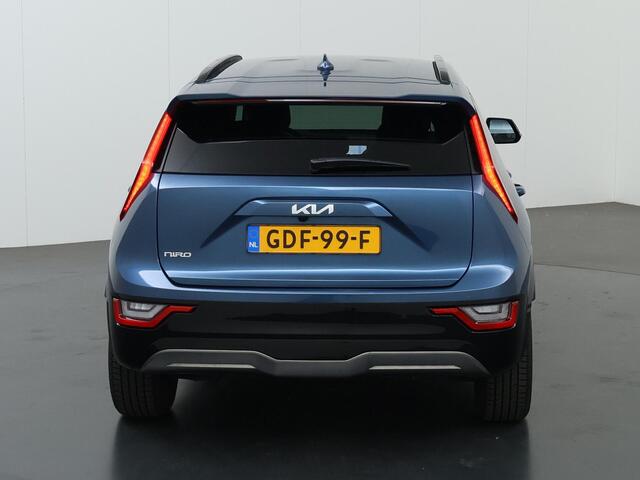 KIA e-Niro EV Edition Advanced 64.8 kWh | Navigatie | Parkeercamera | Stoelverwarming | Keyless Go |