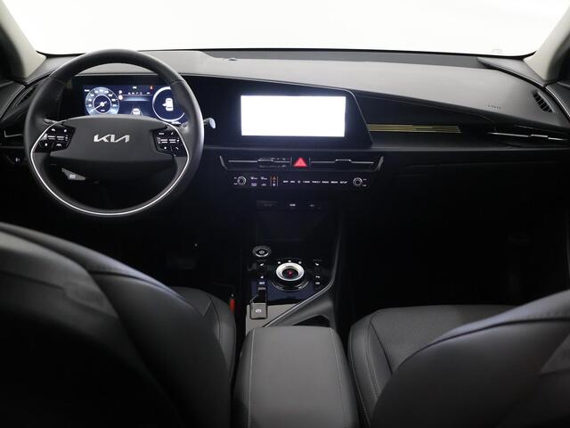 KIA e-Niro EV Edition Advanced 64.8 kWh | Navigatie | Parkeercamera | Stoelverwarming | Keyless Go |