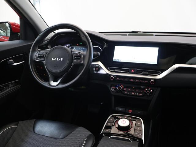 KIA e-Niro DynamicPlusLine 64 kWh | Trekhaak | Navigatie | Parkeercamera | Stoelverwarming | Keyless Go |