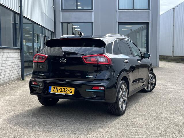 KIA e-Niro ExecutiveLine 64 kWh | NL Auto/2e Eig./Leder/Navi/Adapt.Cruise/Clima/Stoelverw.+Koeling/Stuurverw./Camera