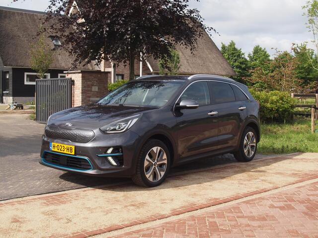 KIA e-Niro ExecutiveLine 64 kWh | Camera | Apple Carplay | Cruise Control | JBL | Leer |