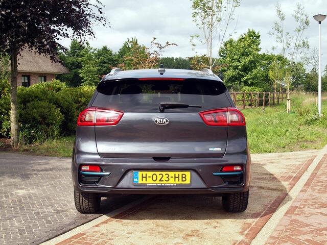 KIA e-Niro ExecutiveLine 64 kWh | Camera | Apple Carplay | Cruise Control | JBL | Leer |