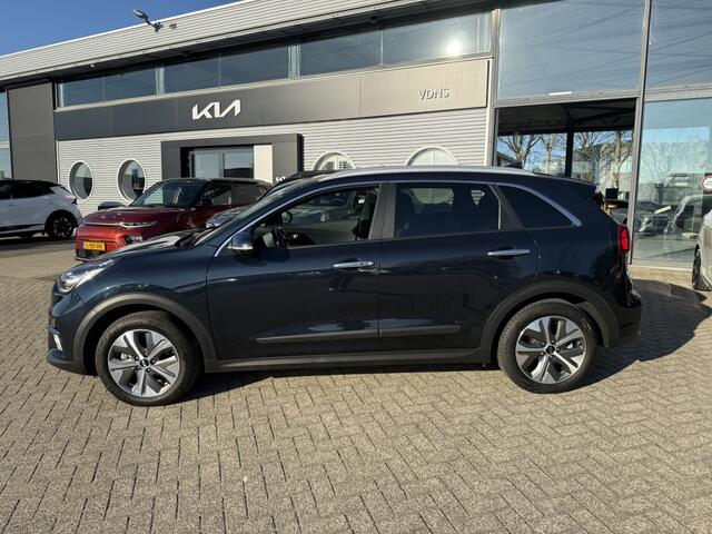 KIA e-Niro ExecutiveLine 64 kWh 3 FASE LADEN + FULL OPTIONS