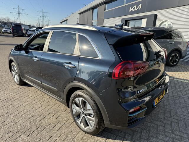 KIA e-Niro ExecutiveLine 64 kWh 3 FASE LADEN + FULL OPTIONS