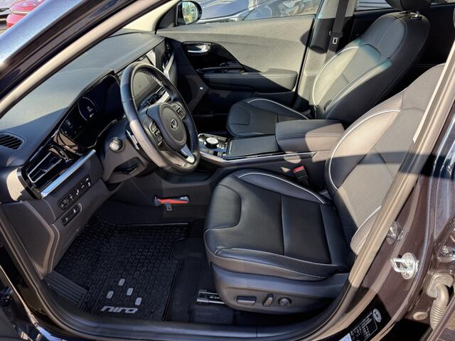 KIA e-Niro ExecutiveLine 64 kWh 3 FASE LADEN + FULL OPTIONS