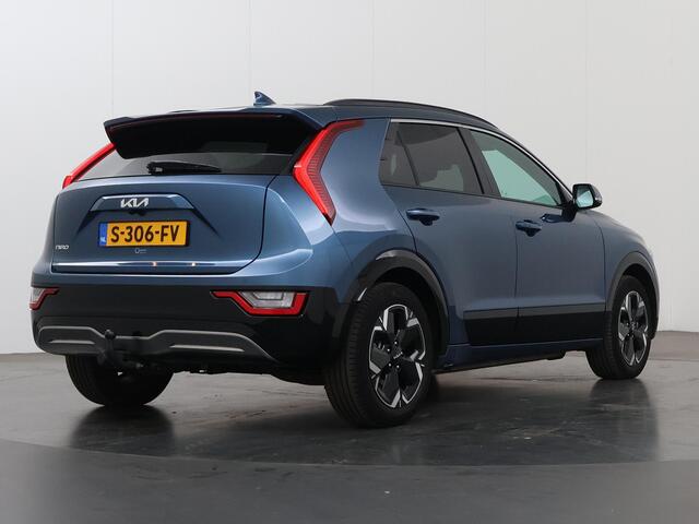 KIA e-Niro EV DynamicPlusLine 64.8 kWh | Trekhaak | Panoramadak | Stoel/Stuurwielverwarming | Head-Up Display | Dodehoek detectie |