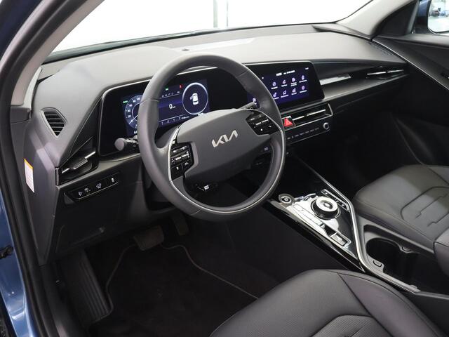 KIA e-Niro EV DynamicPlusLine 64.8 kWh | Trekhaak | Panoramadak | Stoel/Stuurwielverwarming | Head-Up Display | Dodehoek detectie |