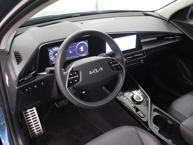KIA e-Niro EV ExecutiveLine 64.8 kWh | Navigatie | Parkeercamera | Stoelverwarming/verkoeling | Keyless Go |