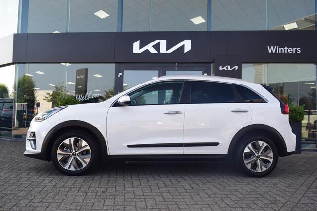 KIA e-Niro DynamicPlusLine 64 kWh | 3 Fase | Warmtepomp | Dodehoek Detectie | Adaptive Cruise Control | Tot 10Jr. Kia-Garantie |