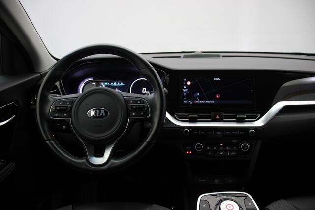 KIA e-Niro Fase 3 DynamicLine 64 KWH - Carplay, Camera, Stoelverw.