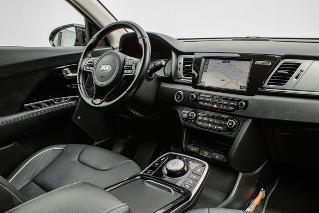 KIA e-Niro ExecutiveLine 64 kWh Leer/ Stuur-stoelverwarming/ Blindspot/ Camera/ Carplay/ Navigatie/ Full led/ JBL sound