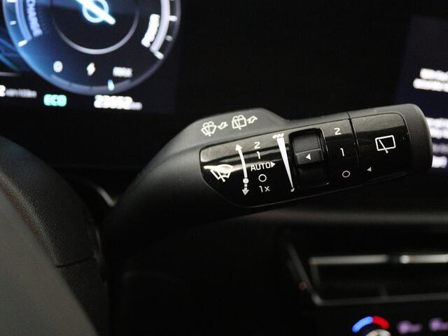 KIA e-Niro EV DynamicLine 64.8 kWh | 3 Fase | Adaptive Cruise Control | Full LED Koplampen | 23.652 km |