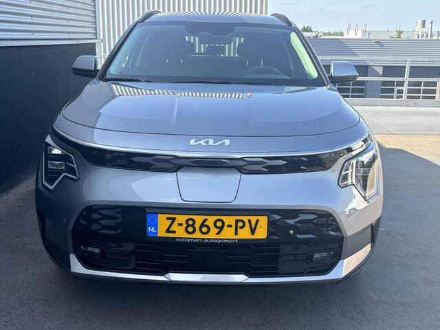 KIA e-Niro EV Edition Advanced 64.8 kWh Stoel- & Stuurverwarming, Nieuw geleverd, 1e eign. BTW-auto, Navigatie,