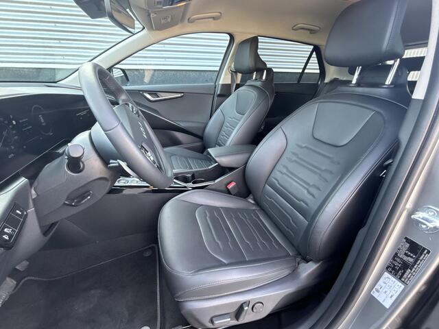 KIA e-Niro EV Edition Advanced 64.8 kWh Stoel- & Stuurverwarming, Nieuw geleverd, 1e eign. BTW-auto, Navigatie,