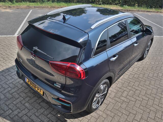 KIA e-Niro ExecutiveLine 64 kWh Stoelventilatie en verwarming | Camera | Carplay | Navigatie