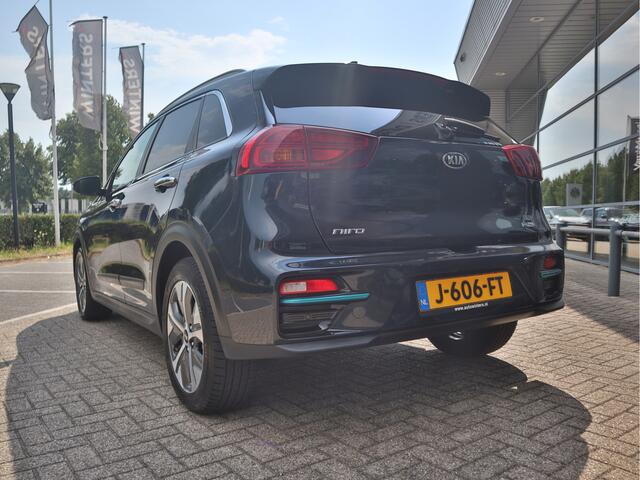 KIA e-Niro ExecutiveLine 64 kWh Stoelventilatie en verwarming | Camera | Carplay | Navigatie