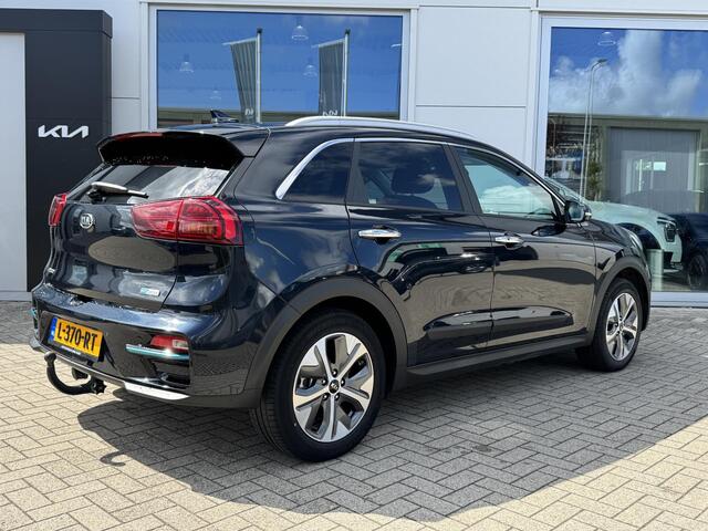 KIA e-Niro ExecutiveLine 64 kWh | Schuifdak | Leder | 1e Eigenaar | Stoelventilatie | JBL Audio | Trekhaak