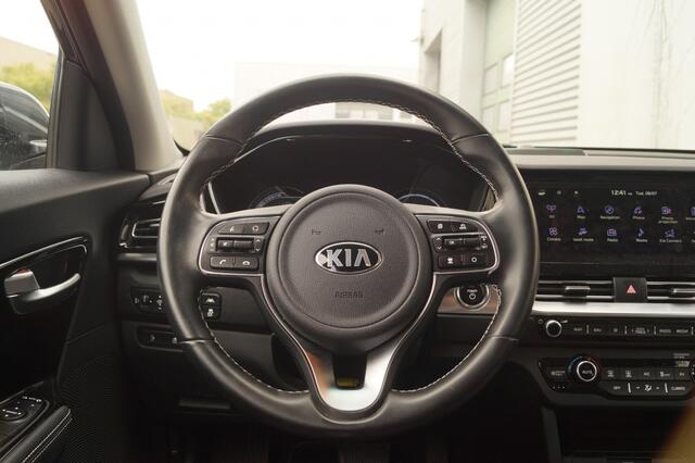 KIA e-Niro DynamicLine 64kWh -TREKHAAK-NAVI-ECC-CAM-