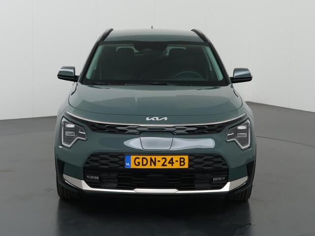 KIA e-Niro EV Edition Advanced 64.8 kWh | Navigatiesysteem | Parkeercamera | Stoelverwarming | Spraakassistent