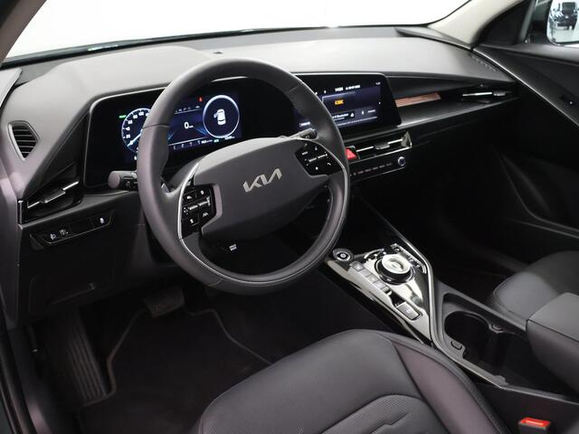 KIA e-Niro EV Edition Advanced 64.8 kWh | Navigatiesysteem | Parkeercamera | Stoelverwarming | Spraakassistent