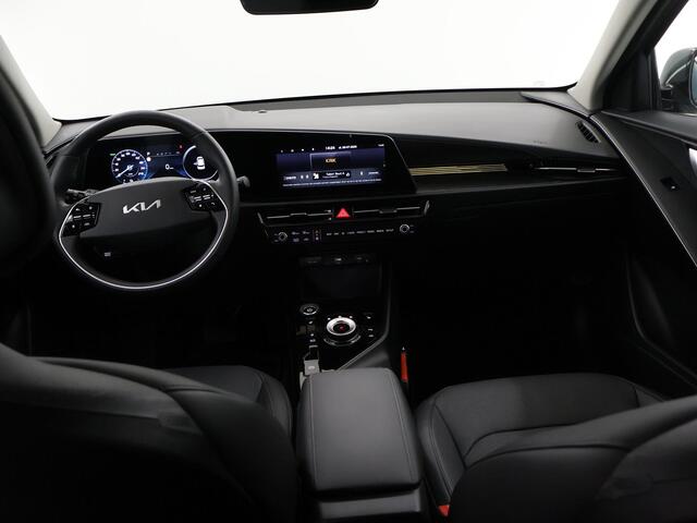 KIA e-Niro EV Edition Advanced 64.8 kWh | Navigatiesysteem | Parkeercamera | Stoelverwarming | Spraakassistent