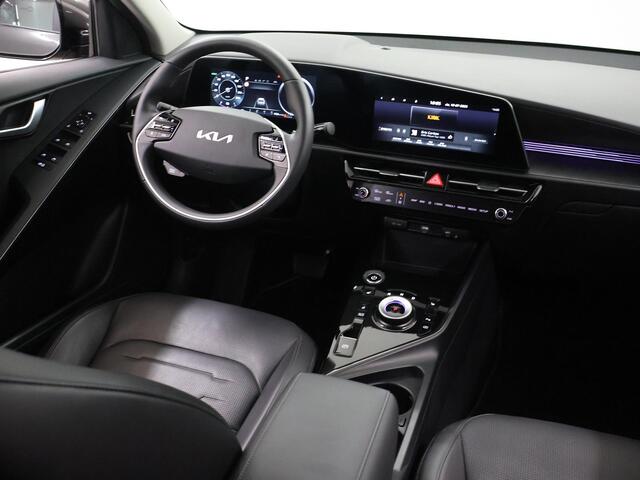 KIA e-Niro EV Edition Advanced 64.8 kWh | Navigatie | Parkeercamera | Lederen Bekleding | Stoel/Stuurwielverwarming | Elektrisch Verstelbare Bestuurdersstoel | Keyless Go |