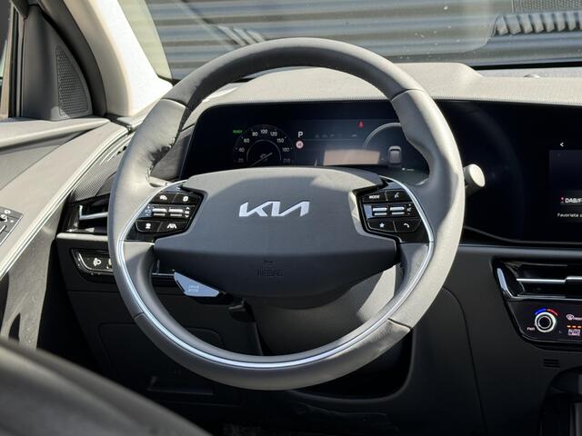 KIA e-Niro EV Light Advanced 64.8 kWh Snel Leverbaar Uit Voorraad | Stoel verwarming | Keyless | Camera | Apple Carplay/Android Auto |