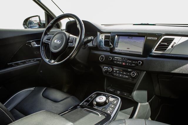KIA e-Niro ExecutiveLine 64 kWh Lederen int./ Stoelverwarming+ventilatie/ Camera/ JBL audio/ Blindspot