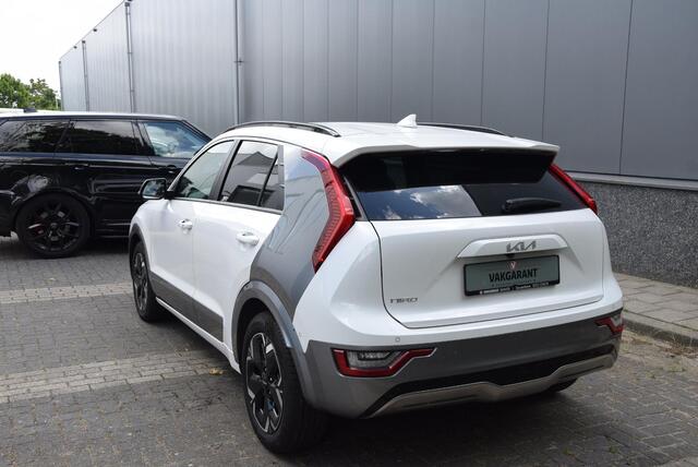 KIA e-Niro EV ExecutiveLine 64.8 kWh | Stoelventilatie | Schuif-kanteldak | Dealer onderhouden |