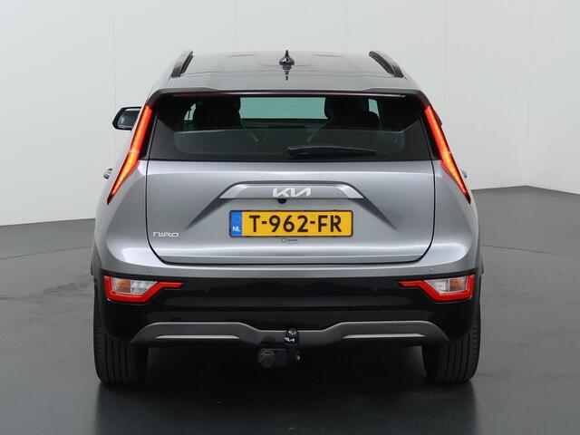 KIA e-Niro EV DynamicLine 64.8 kWh | Trekhaak | Keyless | Navigate| Adaptieve Cruise Control | Climate Control | Parkeercamera |