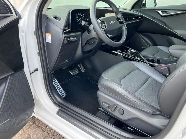 KIA e-Niro 64kWh Executive Line | Warmtepomp | Nieuwstaat!