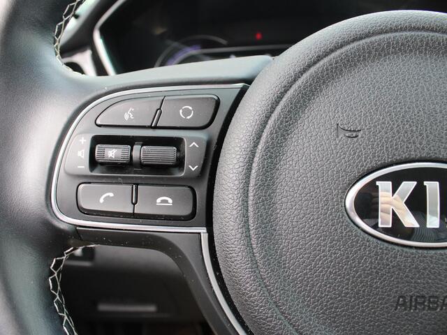 KIA e-Niro DynamicLine 64 kWh NL auto | Kia dealer onderhouden | Navigatie | Achteruitrijcamera |