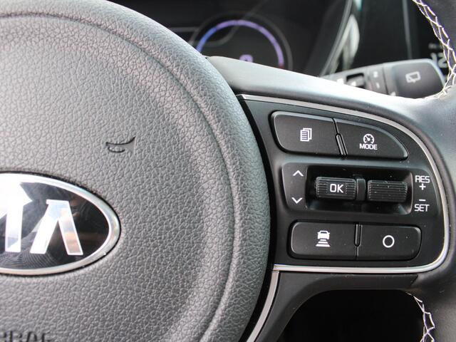 KIA e-Niro DynamicLine 64 kWh NL auto | Kia dealer onderhouden | Navigatie | Achteruitrijcamera |