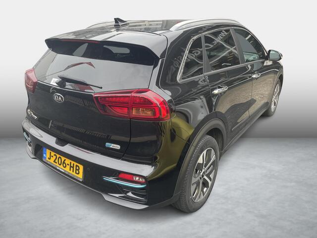 KIA e-Niro EXECUTIVELINE 1e EIG 64 kWh ACCU SOH 100% GARANTIE TOT 2030* LEDER. JBL AUDIO