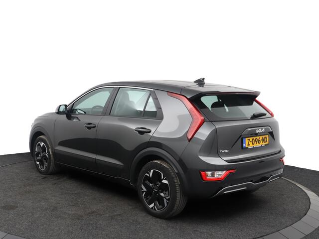KIA e-Niro EV Light Edition 64.8 kWh - SOH 99% - Navigatie - Climate Control - Apple Carplay/Android Auto - Fabrieksgarantie tot 05-2031