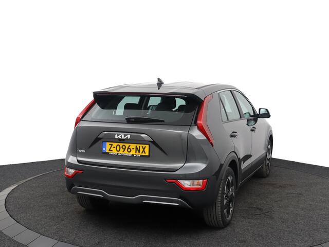 KIA e-Niro EV Light Edition 64.8 kWh - SOH 99% - Navigatie - Climate Control - Apple Carplay/Android Auto - Fabrieksgarantie tot 05-2031