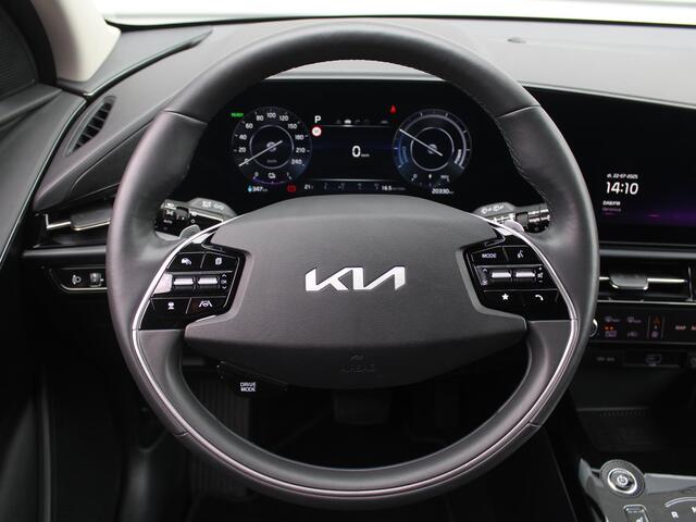 KIA e-Niro EV Edition Advanced 64.8 kWh | Stuur-/stoelverwarming | Elektr. stoelverstelling | Camera | Cruise adapt. | 17"LM | Clima |