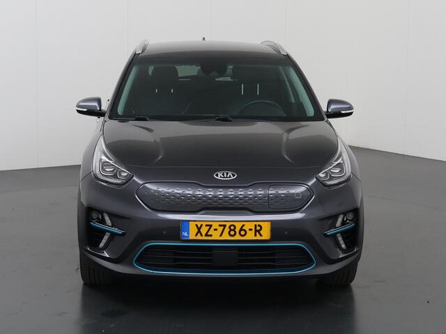 KIA e-Niro ExecutiveLine 64 kWh | Lederen Bekleding | JBL Audio | Dodehoekdetectie | Stoel/Stuurwielverwarming | Stoelventilatie | Elektrisch bedienbare bestuurdersstoel met geheugenfunctie