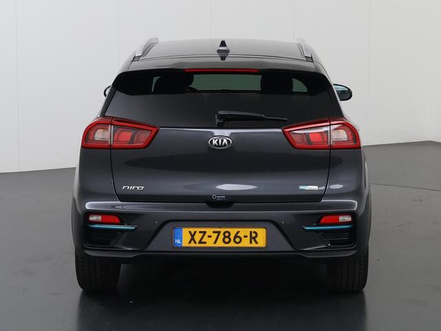 KIA e-Niro ExecutiveLine 64 kWh | Lederen Bekleding | JBL Audio | Dodehoekdetectie | Stoel/Stuurwielverwarming | Stoelventilatie | Elektrisch bedienbare bestuurdersstoel met geheugenfunctie