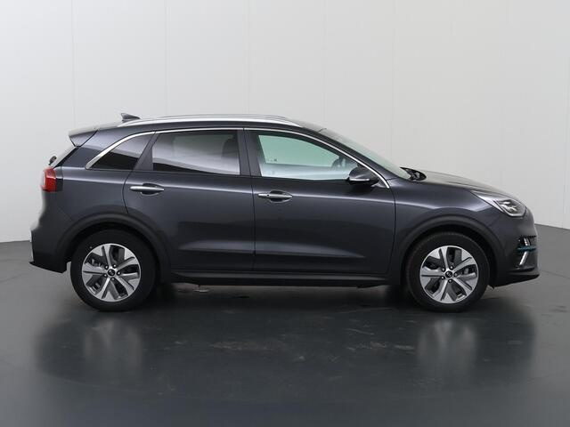KIA e-Niro ExecutiveLine 64 kWh | Lederen Bekleding | JBL Audio | Dodehoekdetectie | Stoel/Stuurwielverwarming | Stoelventilatie | Elektrisch bedienbare bestuurdersstoel met geheugenfunctie