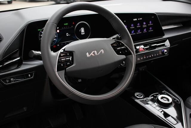 KIA e-Niro DynamicPlusLine 64,8 kWh 204PK | Achterruitrijcamera | Stoel/Stuurverwarming | Elect Stoelen |