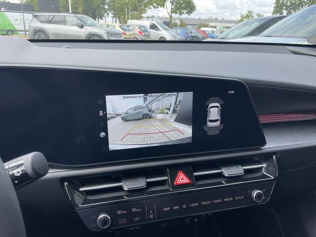 KIA e-Niro EV Edition Advanced 64.8 kWh Leder // Elec. verst Stoel // PDC // Camera info Roel 0492-588951