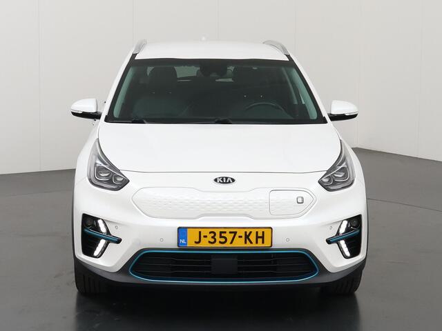 KIA e-Niro ExecutiveLine 64 kWh | Lederen Bekleding | JBL Audio | Dodehoekdetectie | Stoel/Stuurwielverwarming | Stoelventilatie | Elektrisch bedienbare bestuurdersstoel met geheugenfunctie
